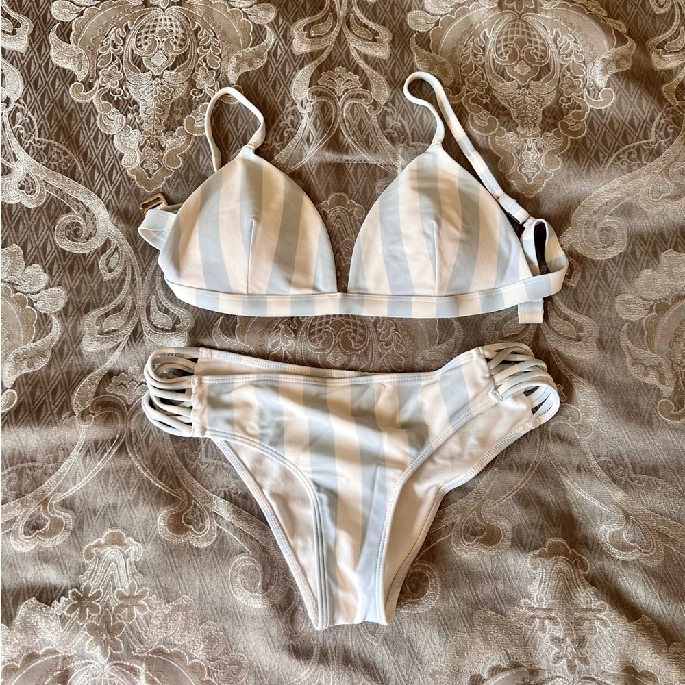 Hollister bikini set, L